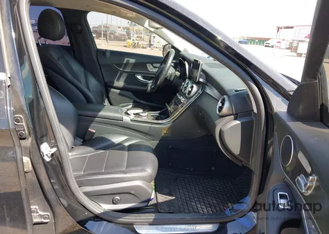 2016 Mercedes-Benz C 300 4Matic из США, поврежденный, VIN WDDWF4KB9GR139425